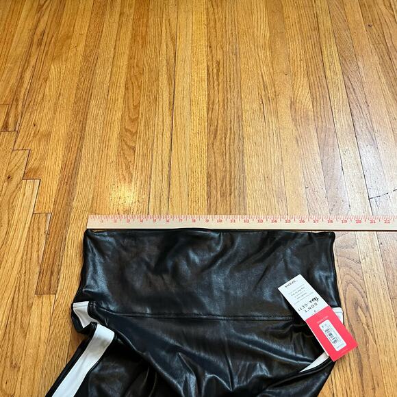 Spanx Faux Leather Leggings Womens 3XL Track Stripe Black White Skinny High Rise - Picture 5 of 8